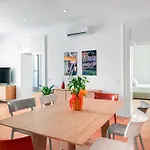 Deluxe Home in Sorrento Old Town
