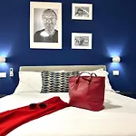 Room Center Sorrento Baby