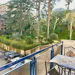 Room Center Sorrento Baby