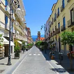Sara Luxury Apartment 3
