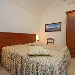 Comfortable House With Sea View In Sorrento