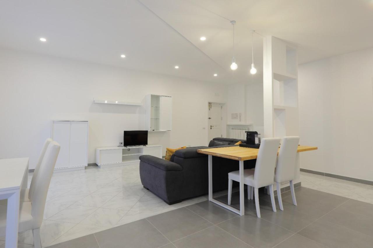 Maison Mira Holiday home *