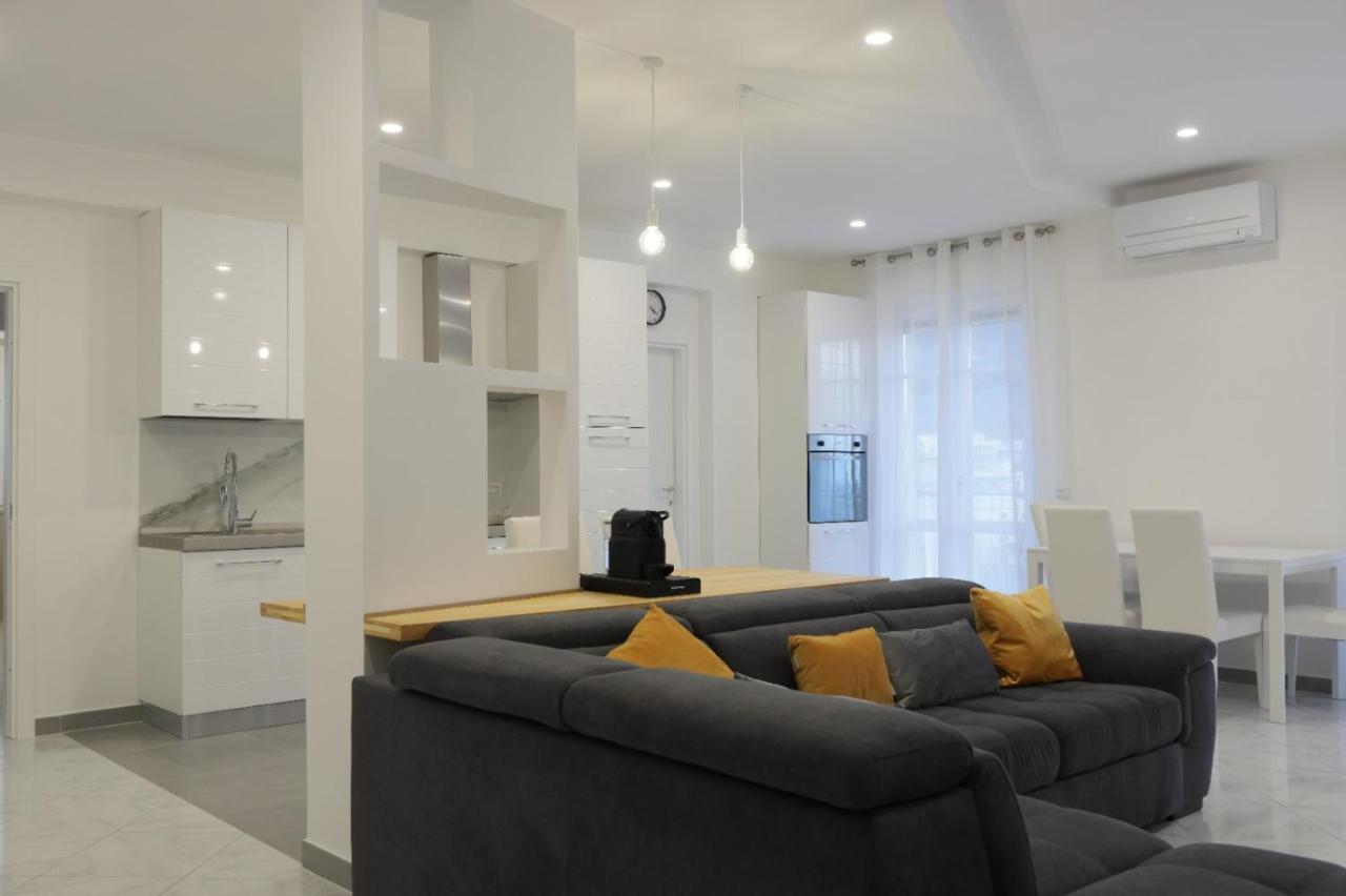 Holiday home Maison Mira