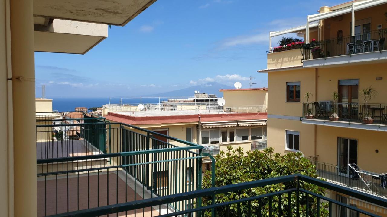 Grimaldi Guest Apartment *