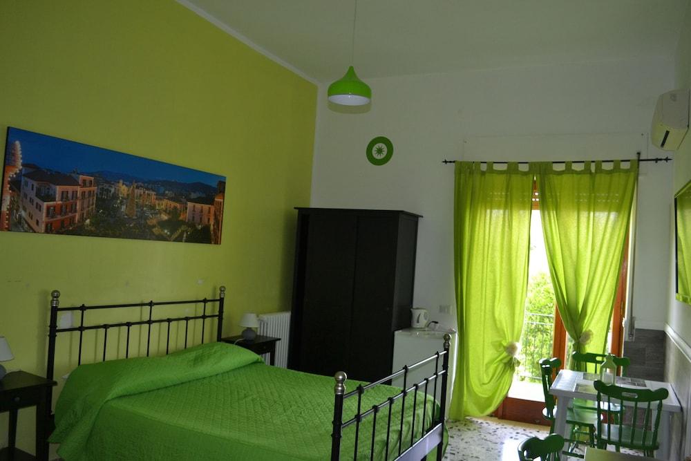 Experience Bed & Breakfast