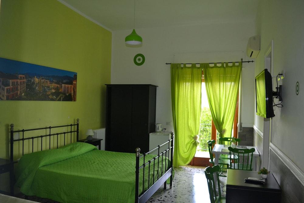 Experience Bed & Breakfast 3*