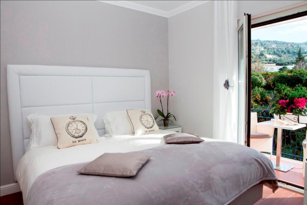 Bougainvillea Relais 2*