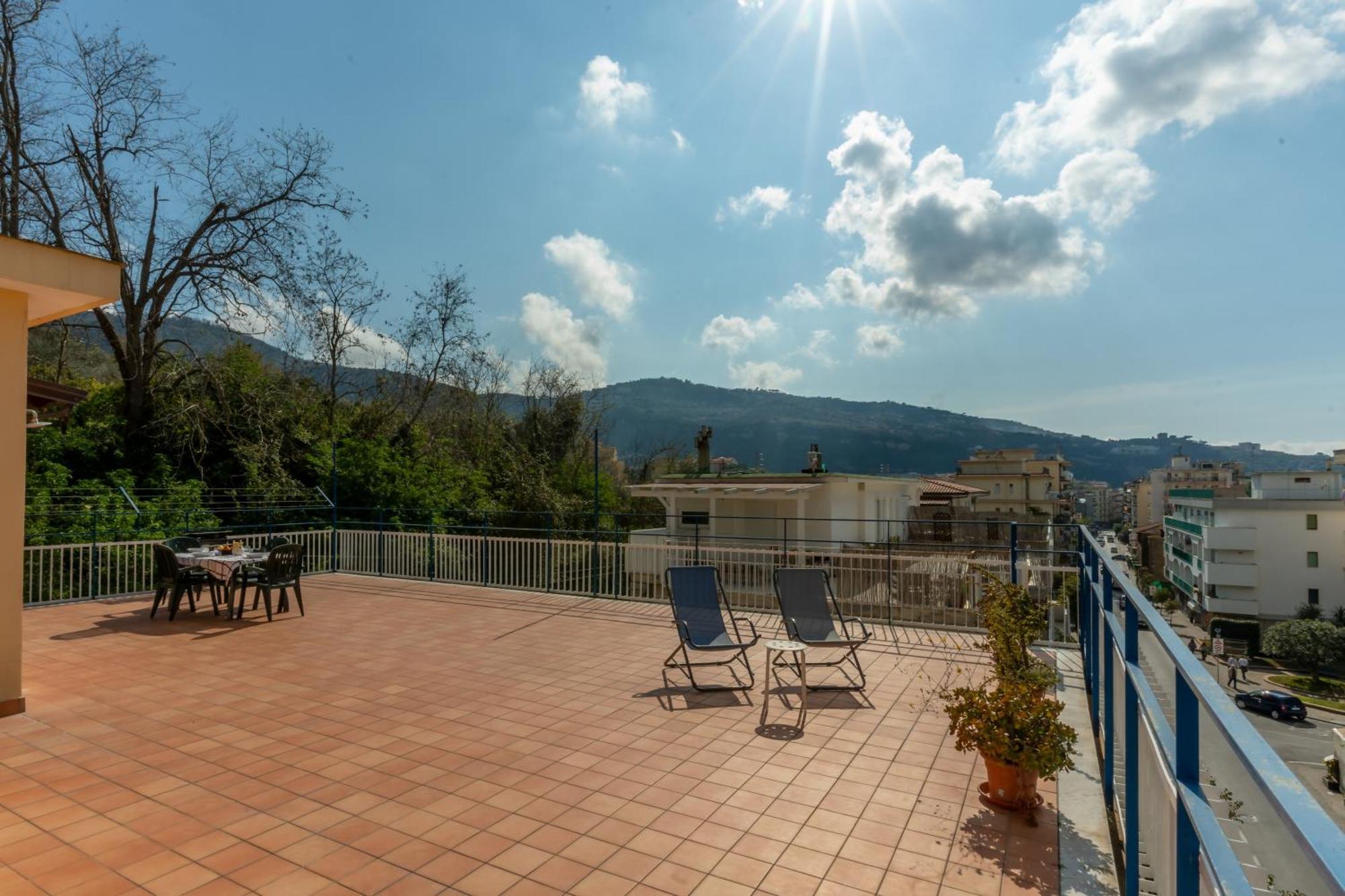 Realty Holidays Rooftop Carrillo Appartamento Sorrento