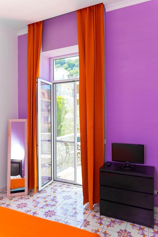 Artis Domus Relais & Affittacamere Sorrento