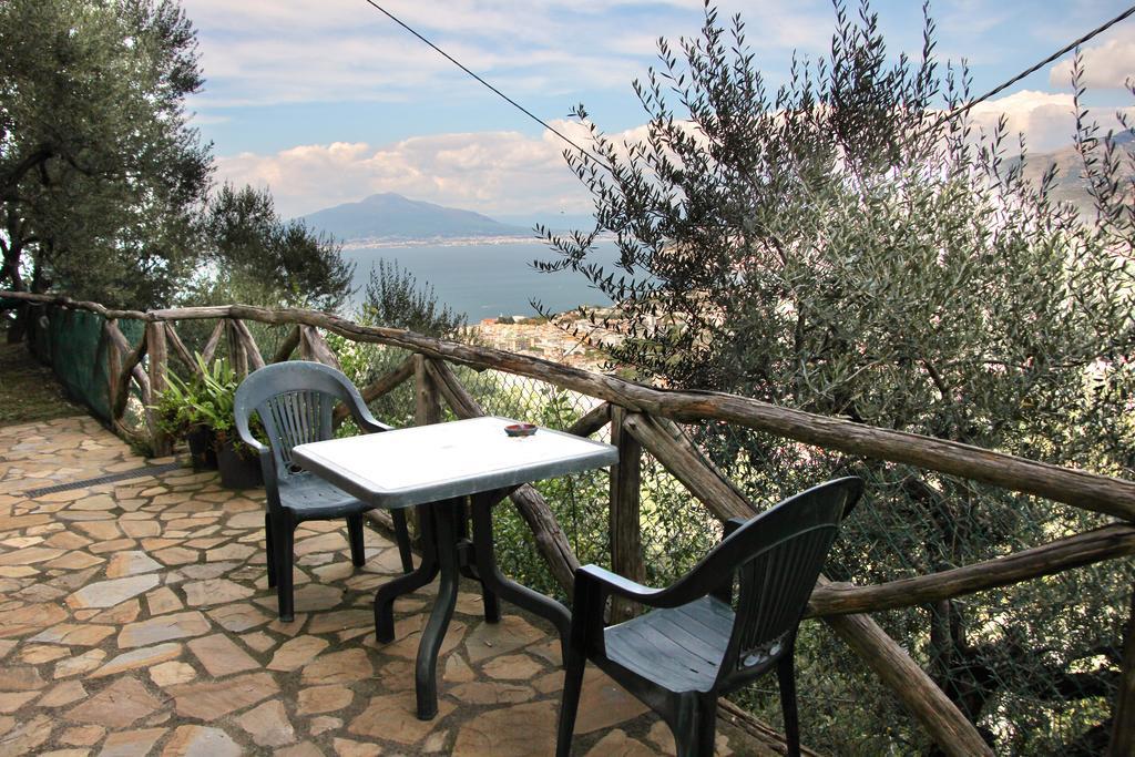 Guest house Casarufolo Paradise 2*