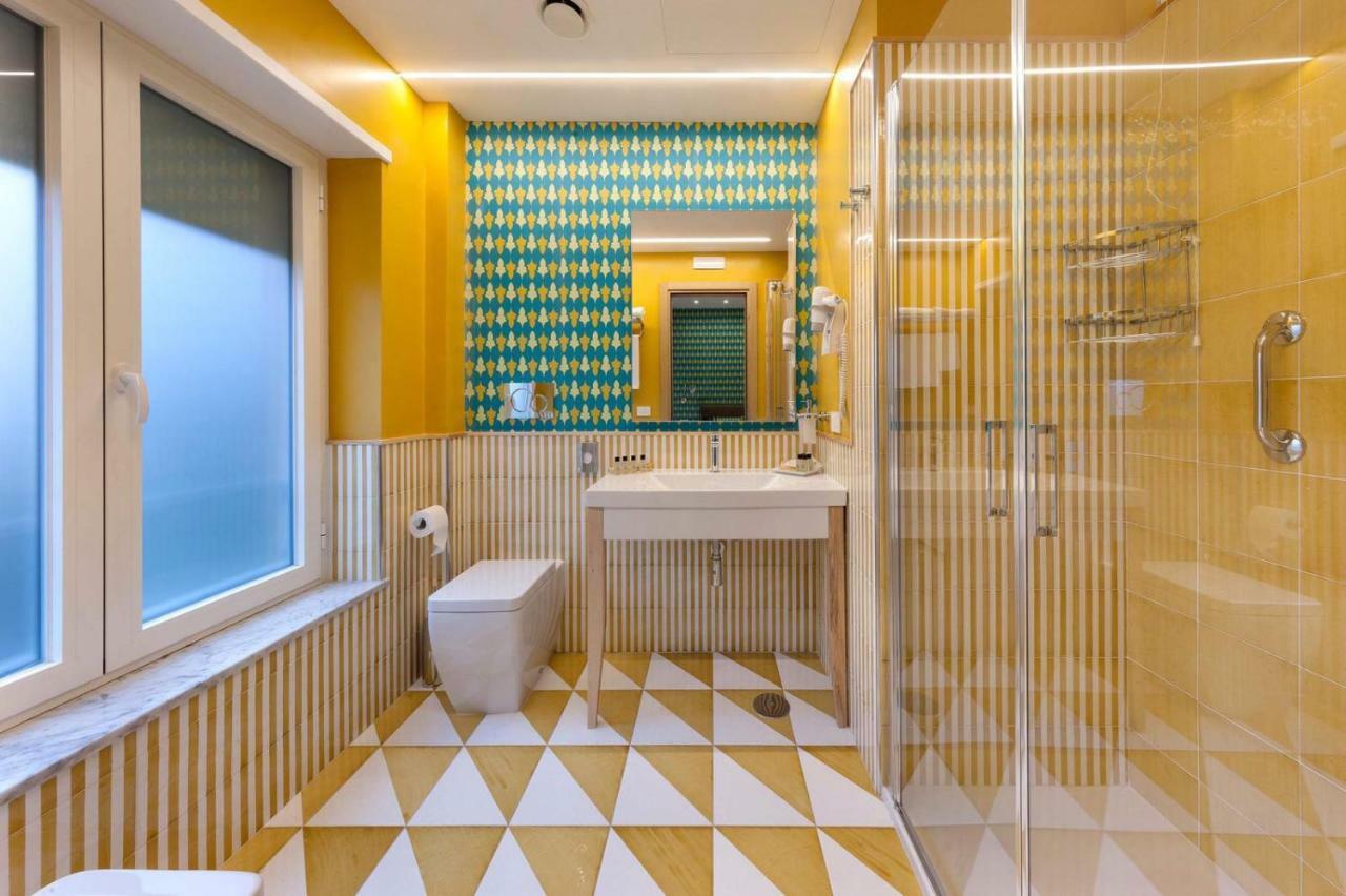 Affittacamere Casa Dominova De Luxe 2*
