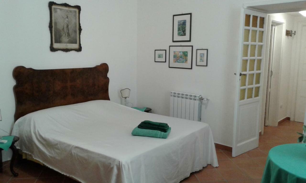 Acomodação com café da manhã  Giga 5 Sorrento