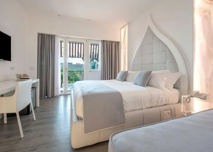 Diamond Suite