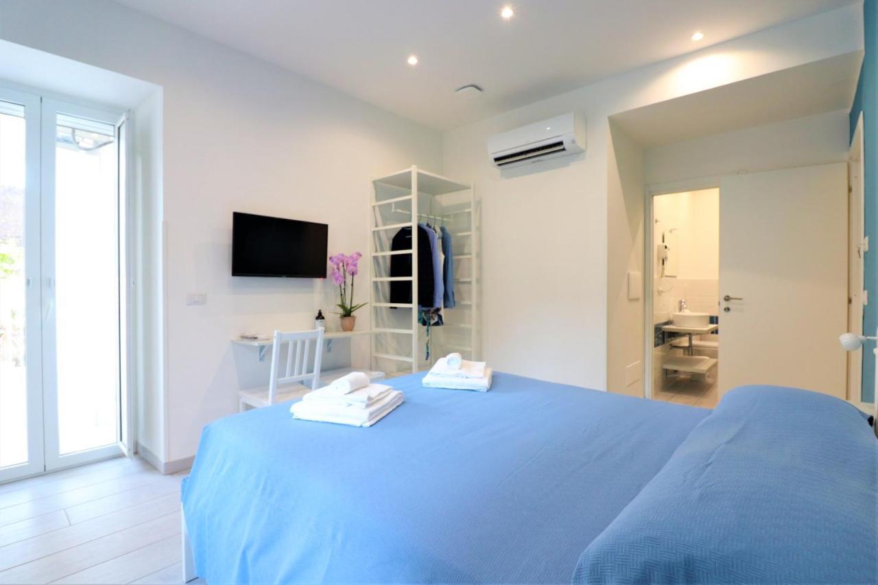 Bed&blue Guest house *