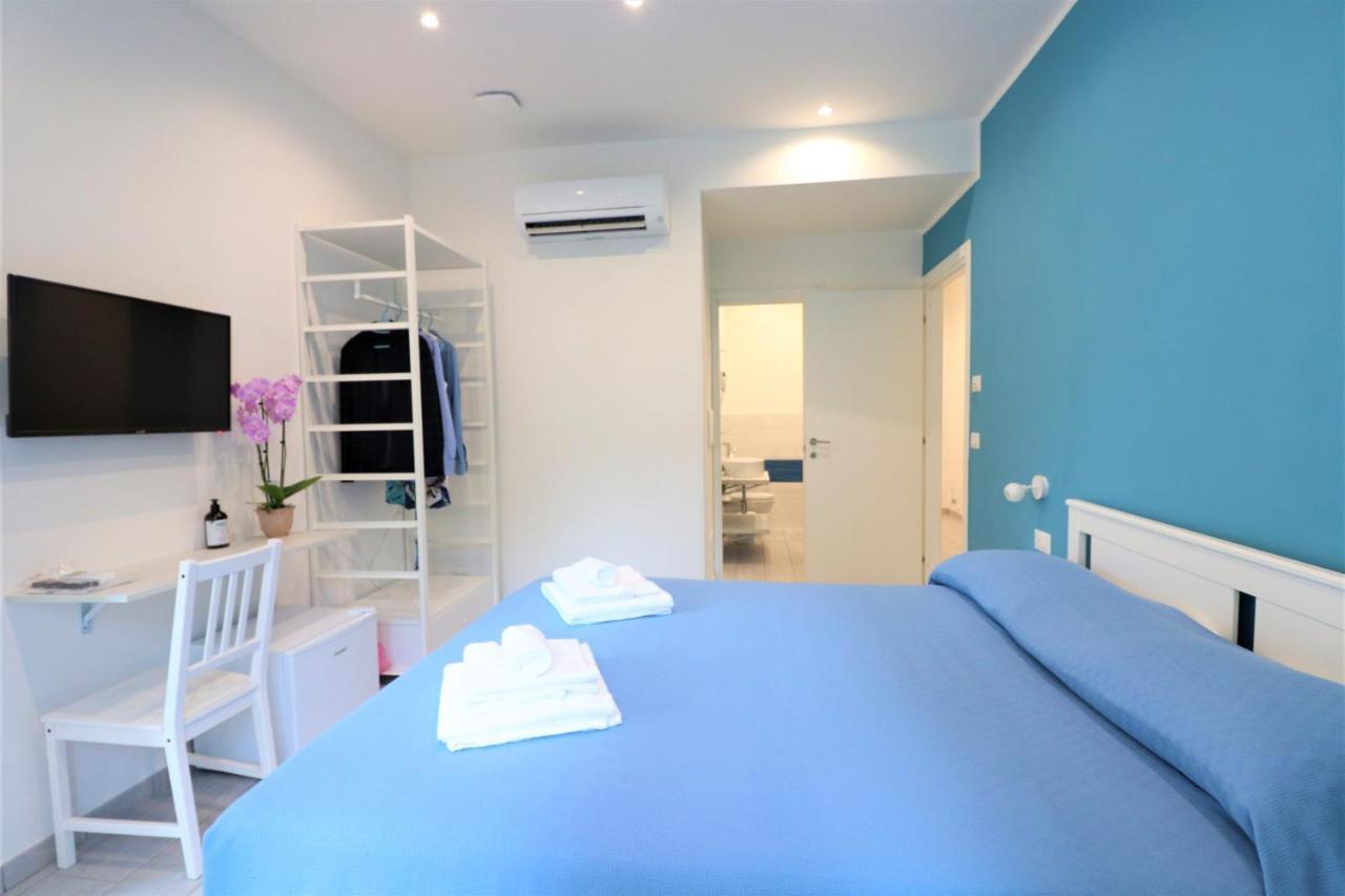 Bed&blue Guest house *