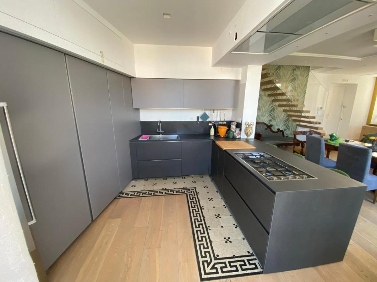 Grata Hospes - Boutique House - Rooftop Deck - Bbq Apartment Sorrento