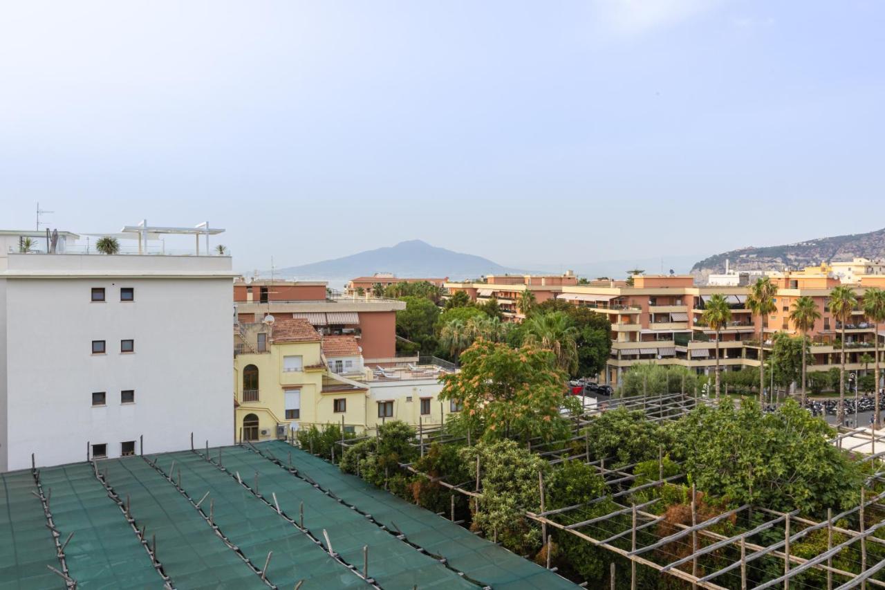 Appartamento Sorrentovibes - Family With Terrace & Amazing View In Center