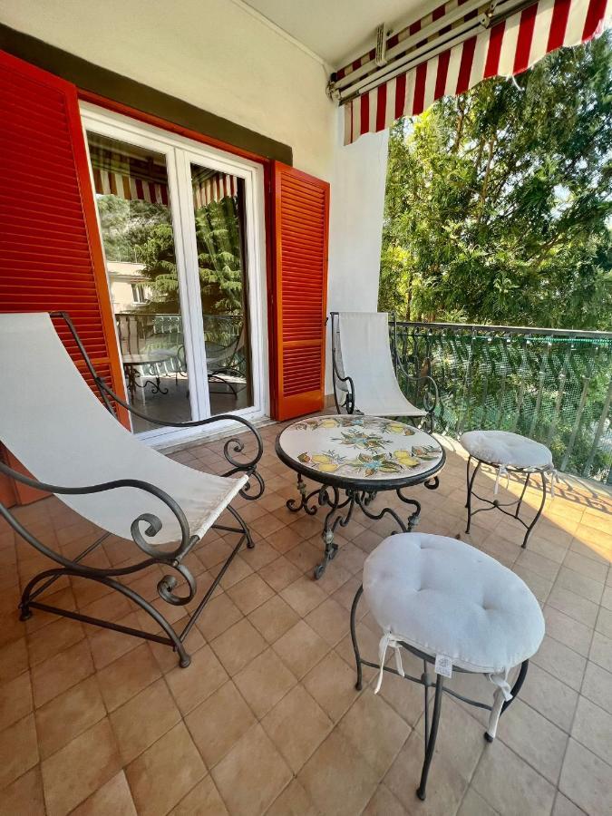Apartment Short-lets D33, Part Of The House Is Available For Short-term In Center Sorrento