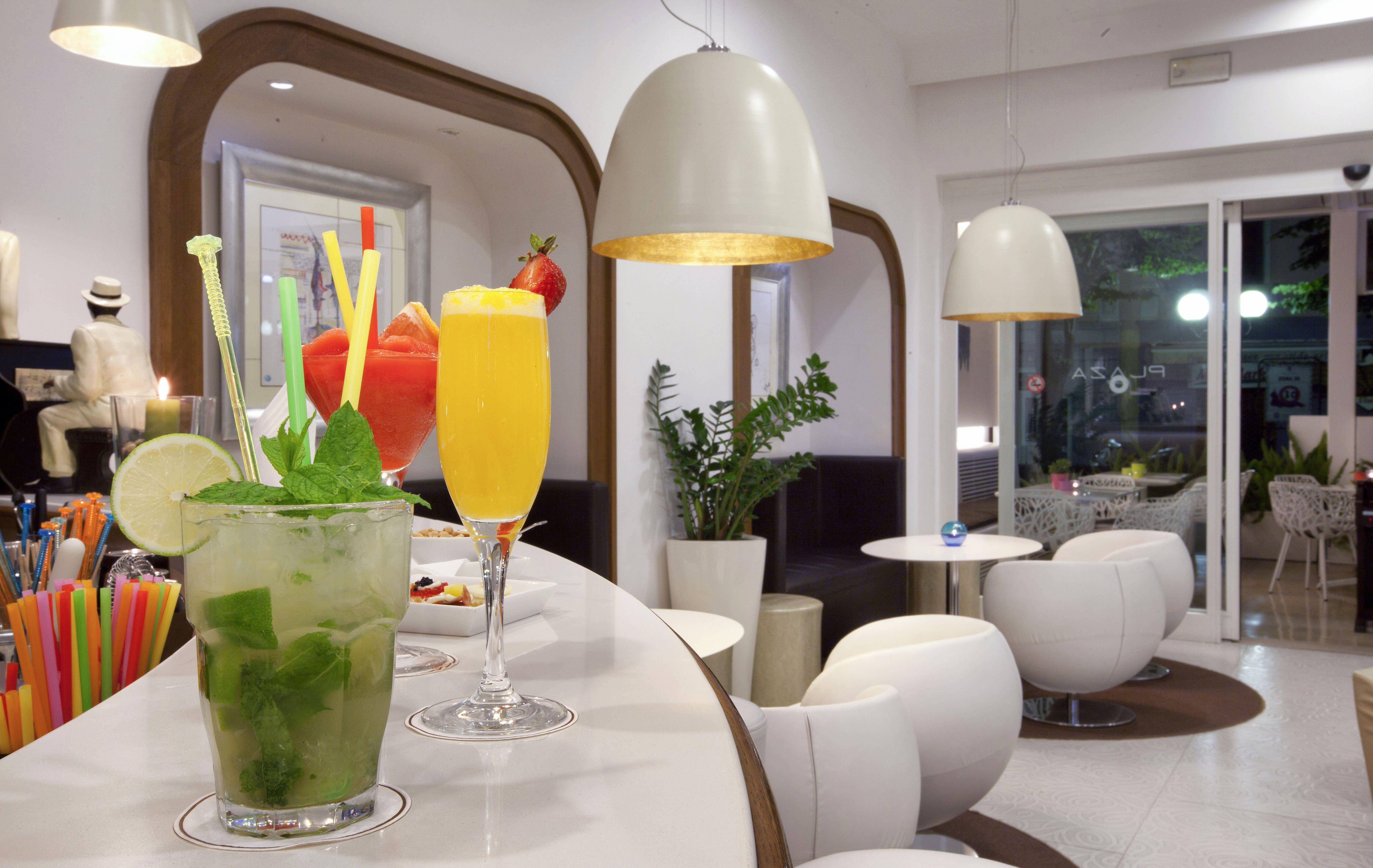 Plaza Hotel 4*