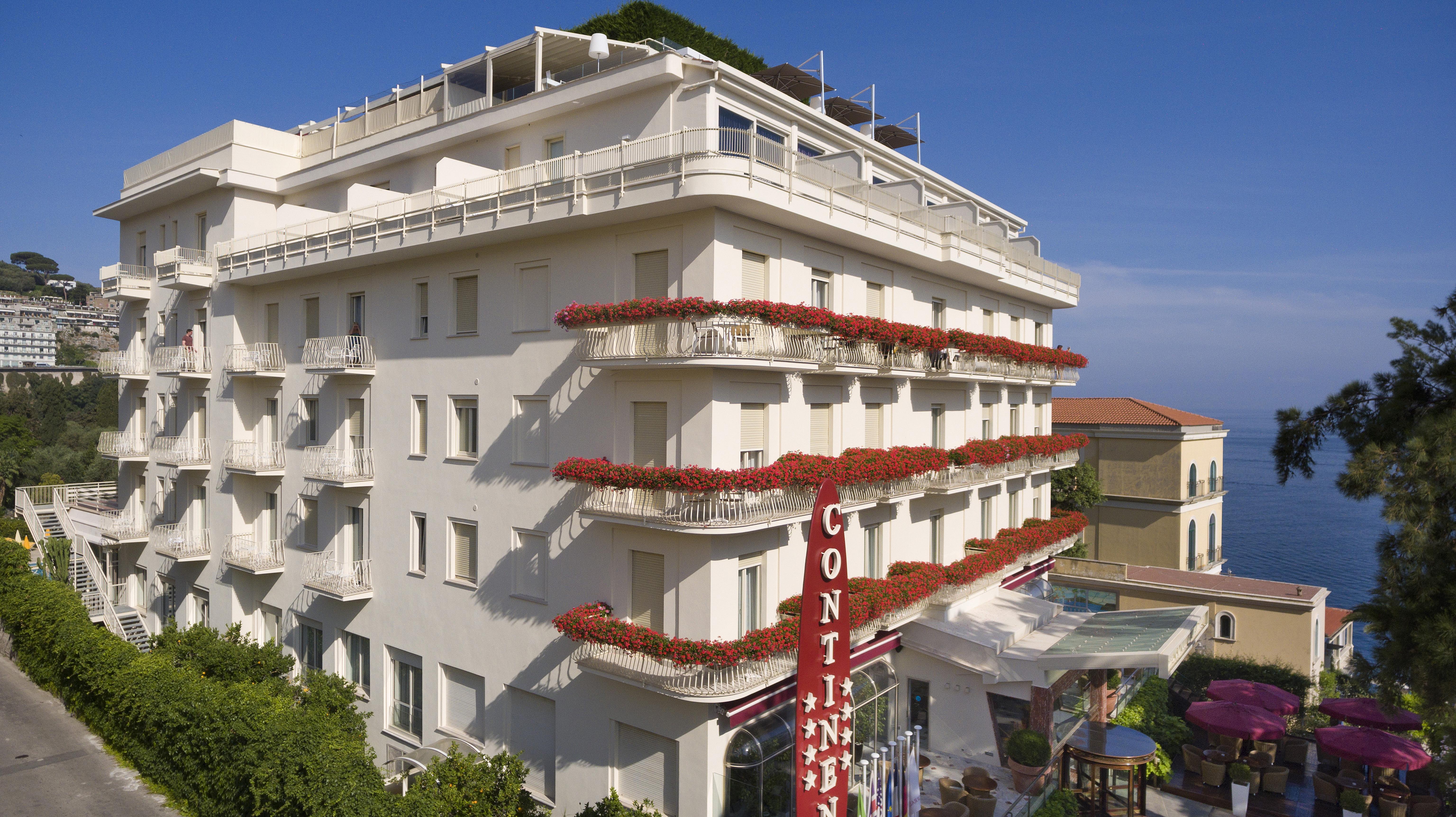 Continental 4*