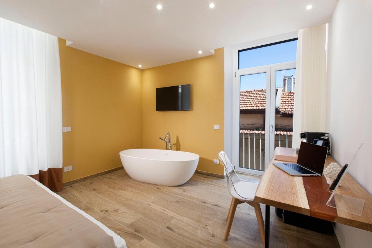 Yourhome - Lidia &