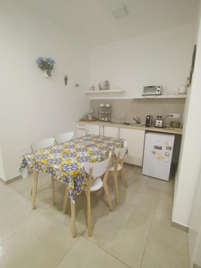 Acomodação com café da manhã  Lauro Charme