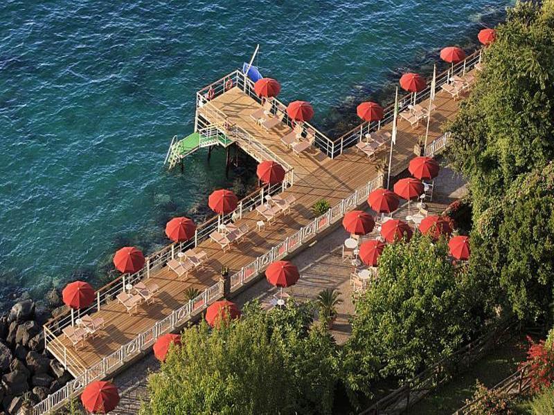 Grand De La Hotel