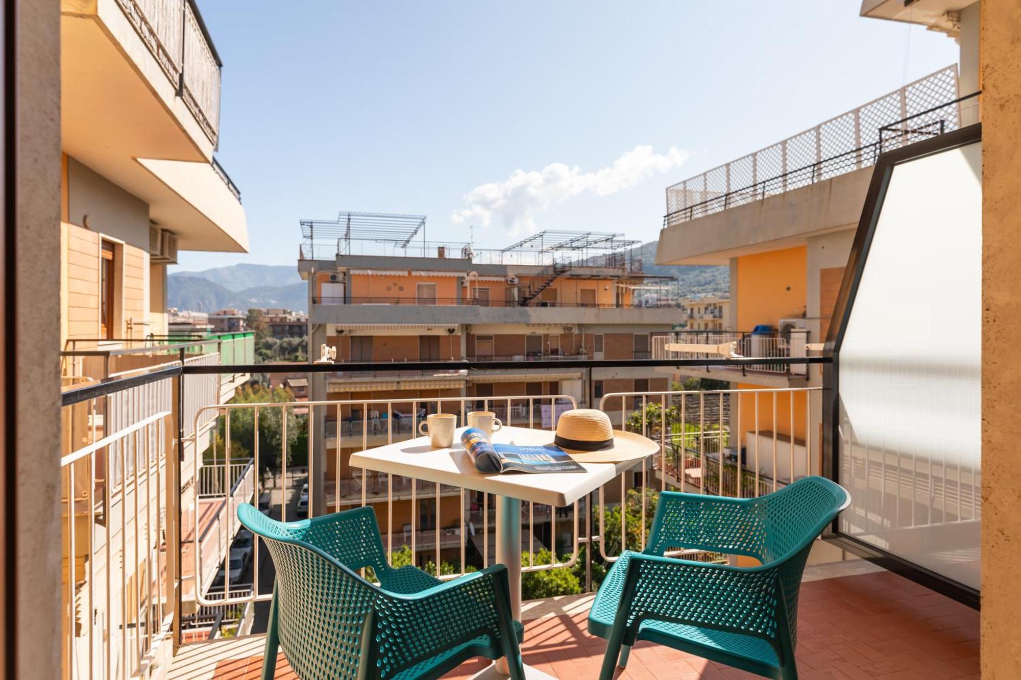 Bed & Breakfast Yourhome - Maison Degli Aranci *