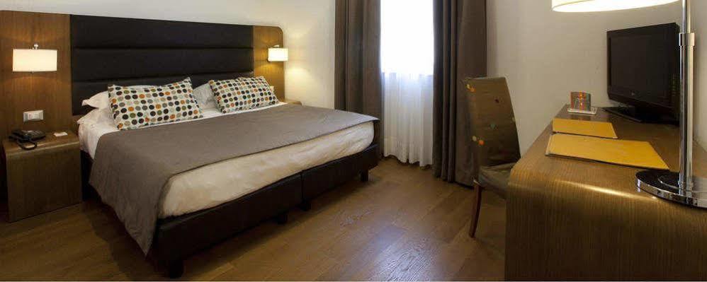 Plaza 4* Sorrento
