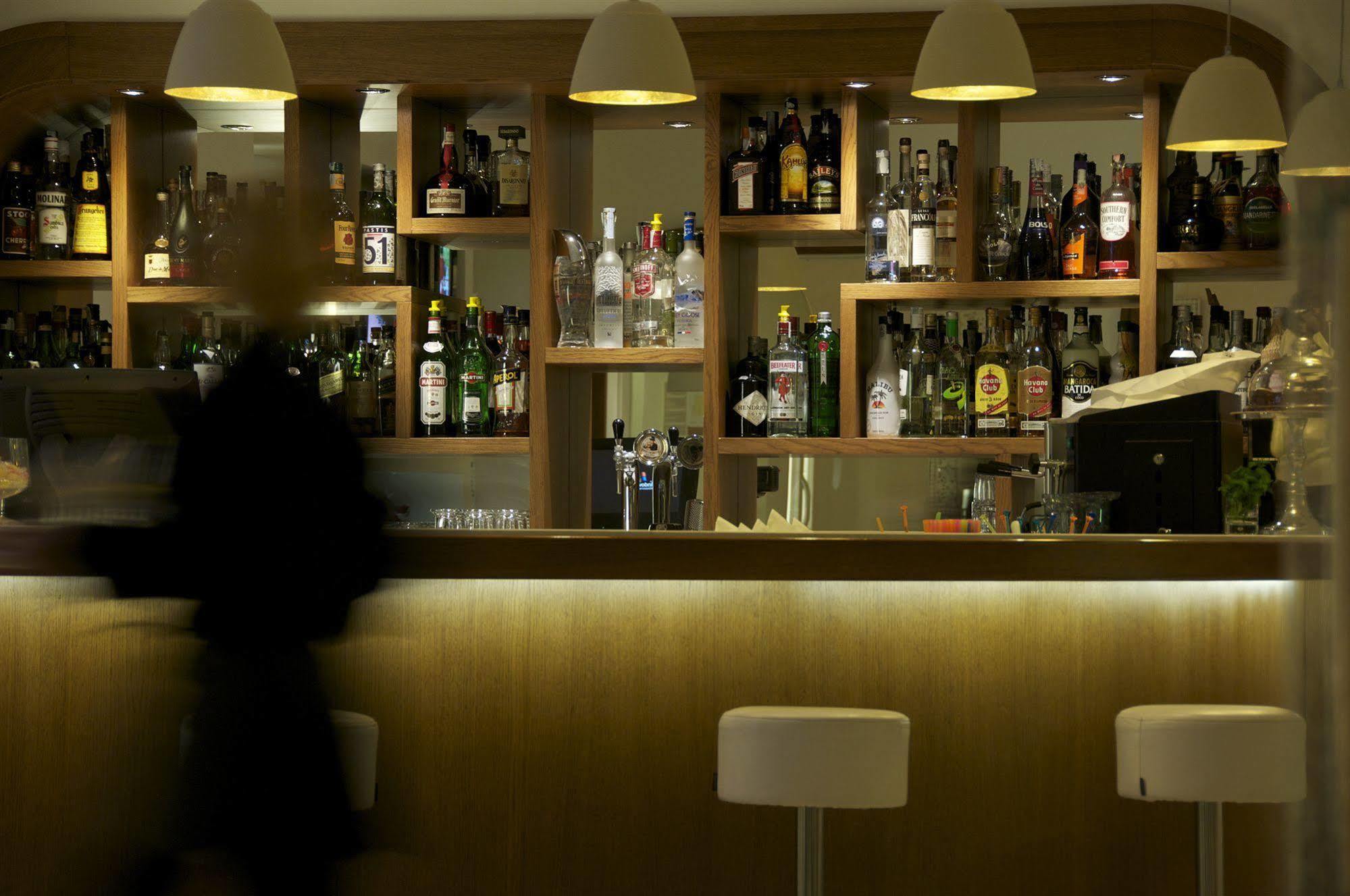 Hotel Plaza 4*