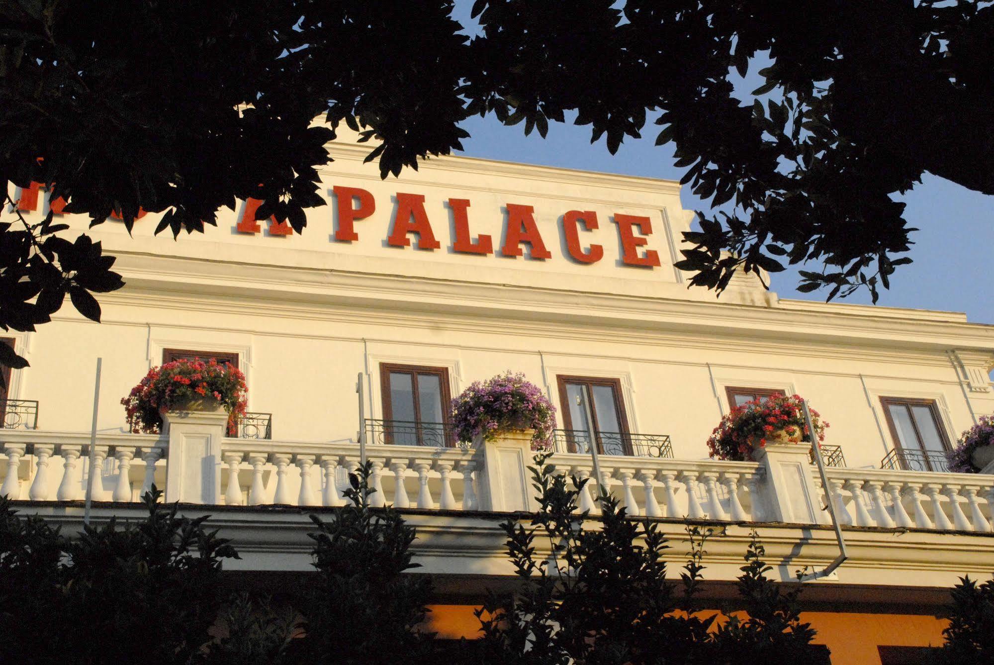 Grand Europa Palace Hotel