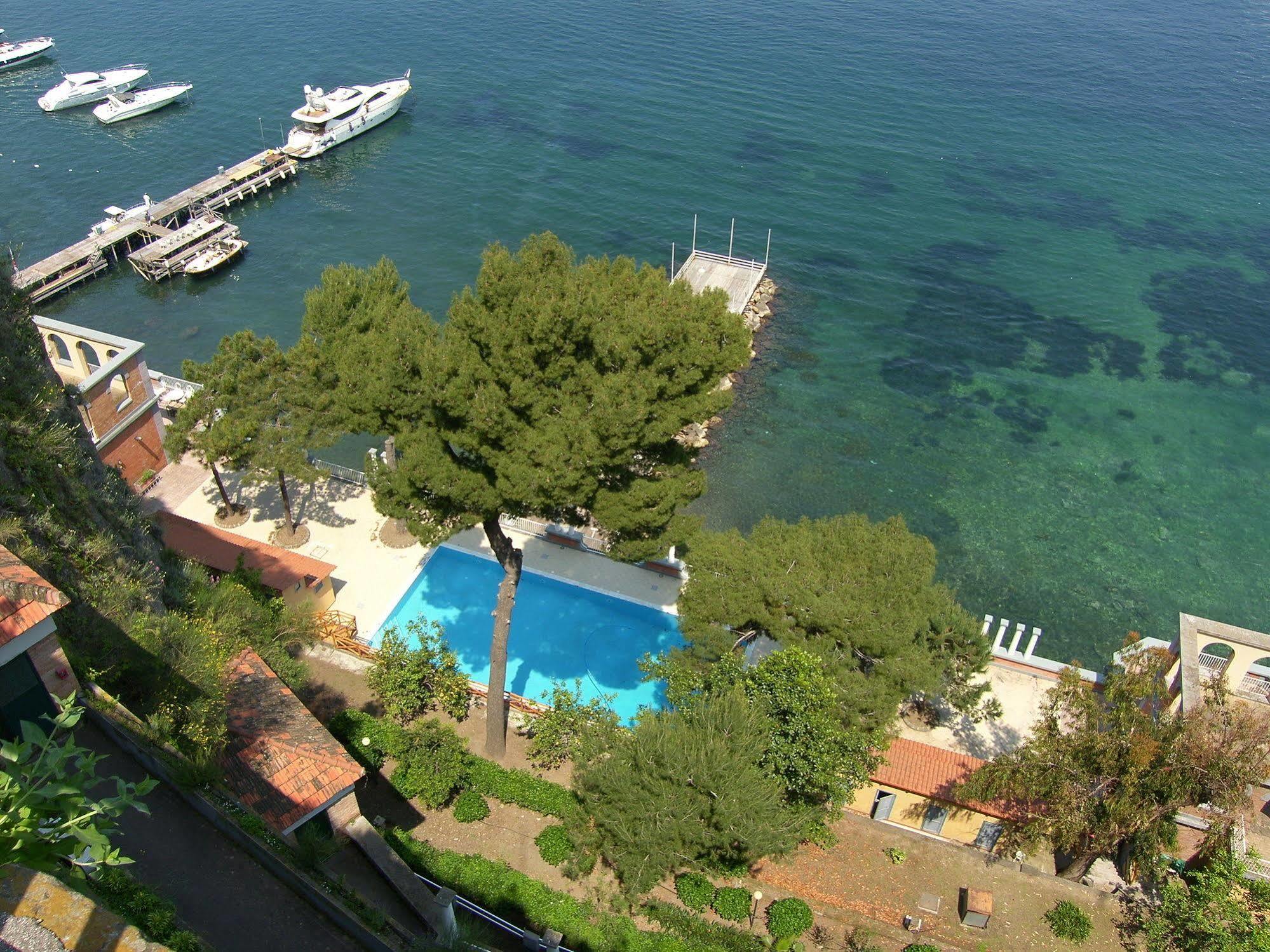 Grand Europa Palace Hotel 4*
