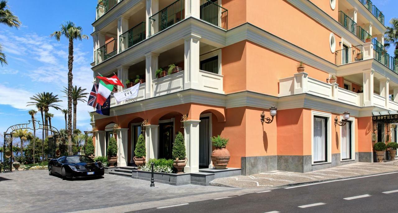 Hotel Grand Royal