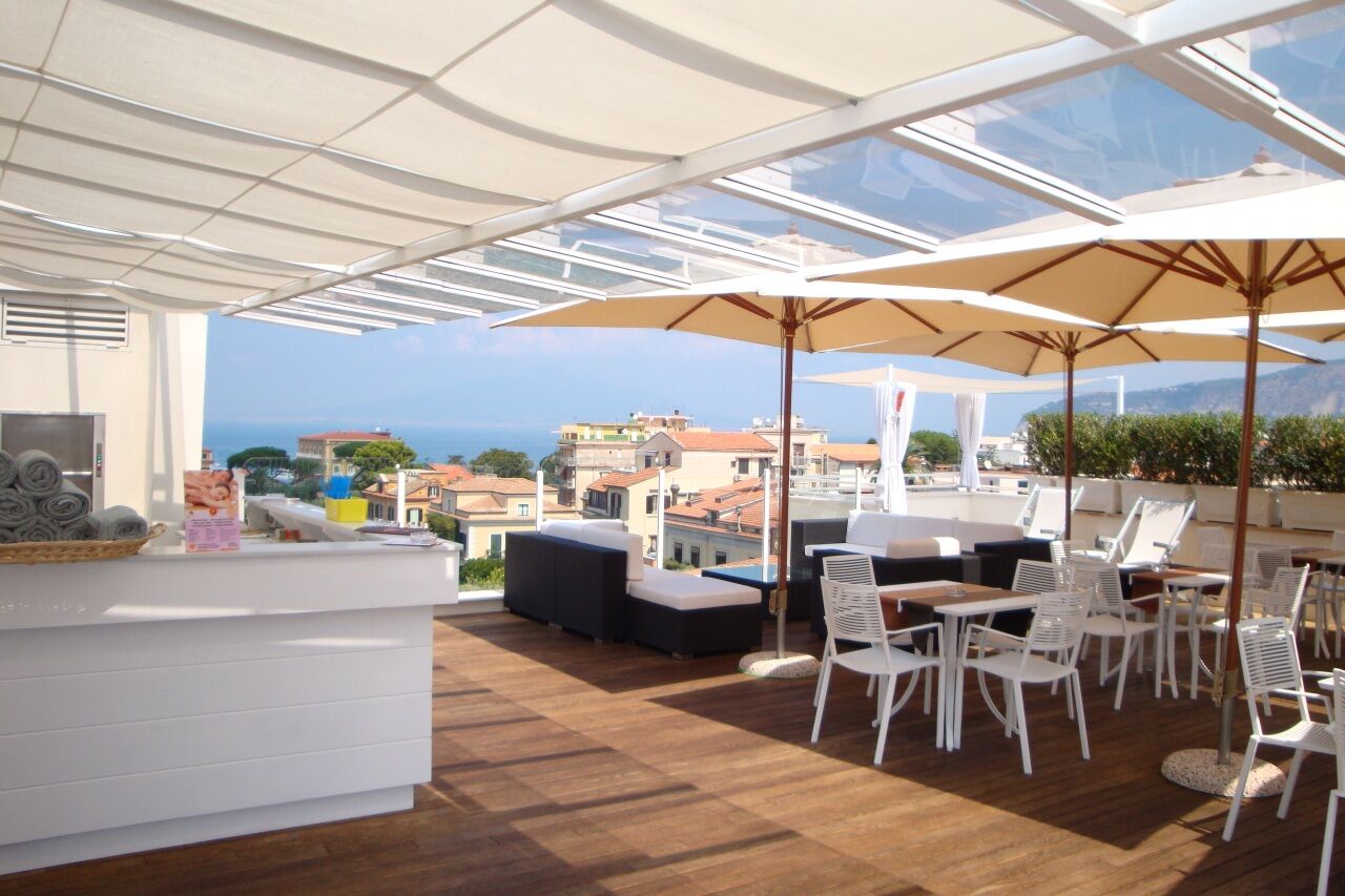Plaza 4* Sorrento