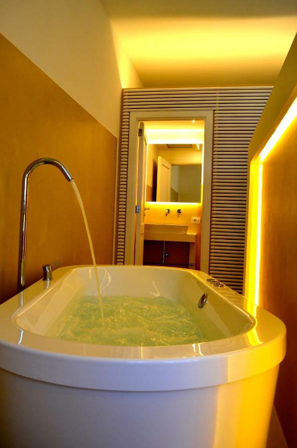Guest house Luiselle Charming Center