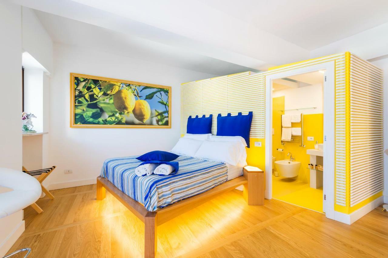 Luiselle Charming Center Guest house