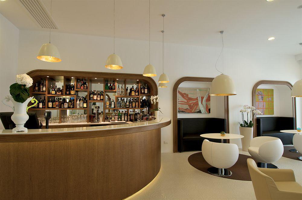 Plaza 4* Sorrento