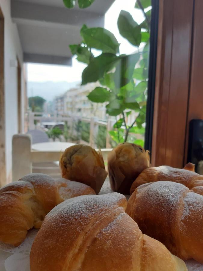 Luiselle Charming Center Guest house