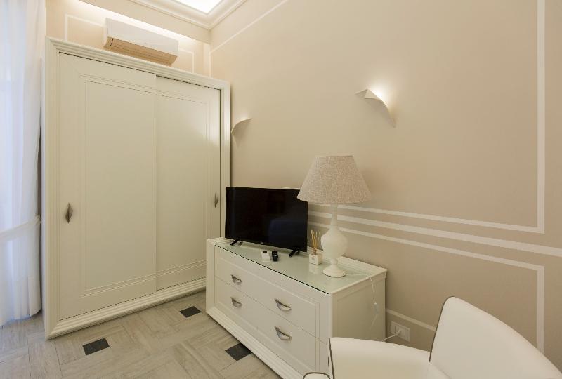 Royal Blue Apartment Sorrento