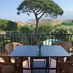 Cozy Sorrento Apartment