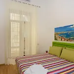 Sara Luxury Apartament 2