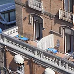 Amore Rentals - Appartamento La Terrazza Sul Porto 1