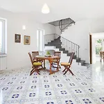 Villa Dellolivo