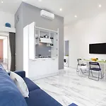 Piazza Tasso Max 1