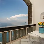 Villa La Terrazza Suites