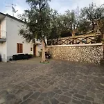 Charlie\'S House