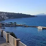 Sorrento City Center Atmosphere