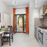 B&B-Apartment-Sleeps3-Parking-Balcony-Petfriendly