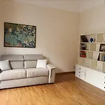 Casa Del Nuotatore