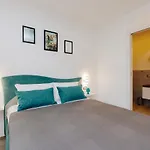Maison Lorelle - De Vivo Realty Sorrento